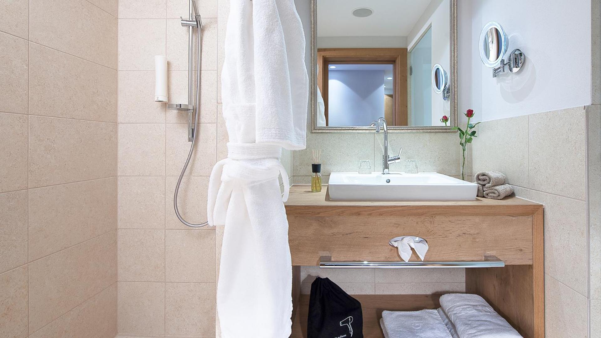 Lechquell Hotel Post Steeg Δωμάτιο φωτογραφία